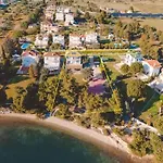 Casa de hóspedes Sapphire Beachfront 4*