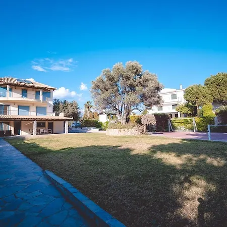 Πανσιόν Sapphire Beachfront Ερέτρια